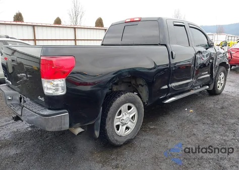 2012 Toyota Tundra Grade 4.6L V8 z USA, uszkodzony, nr VIN 5TFUM5F1XCX029830